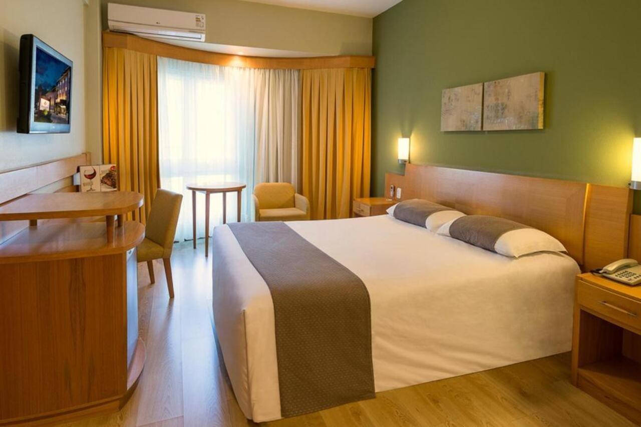 Hotel Laghetto Siena 4*