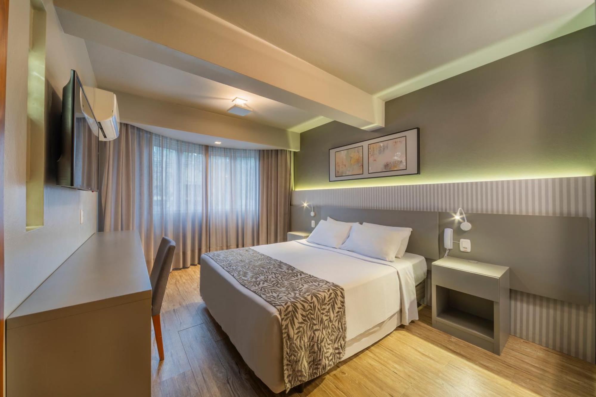 Laghetto Siena Hotel 4*