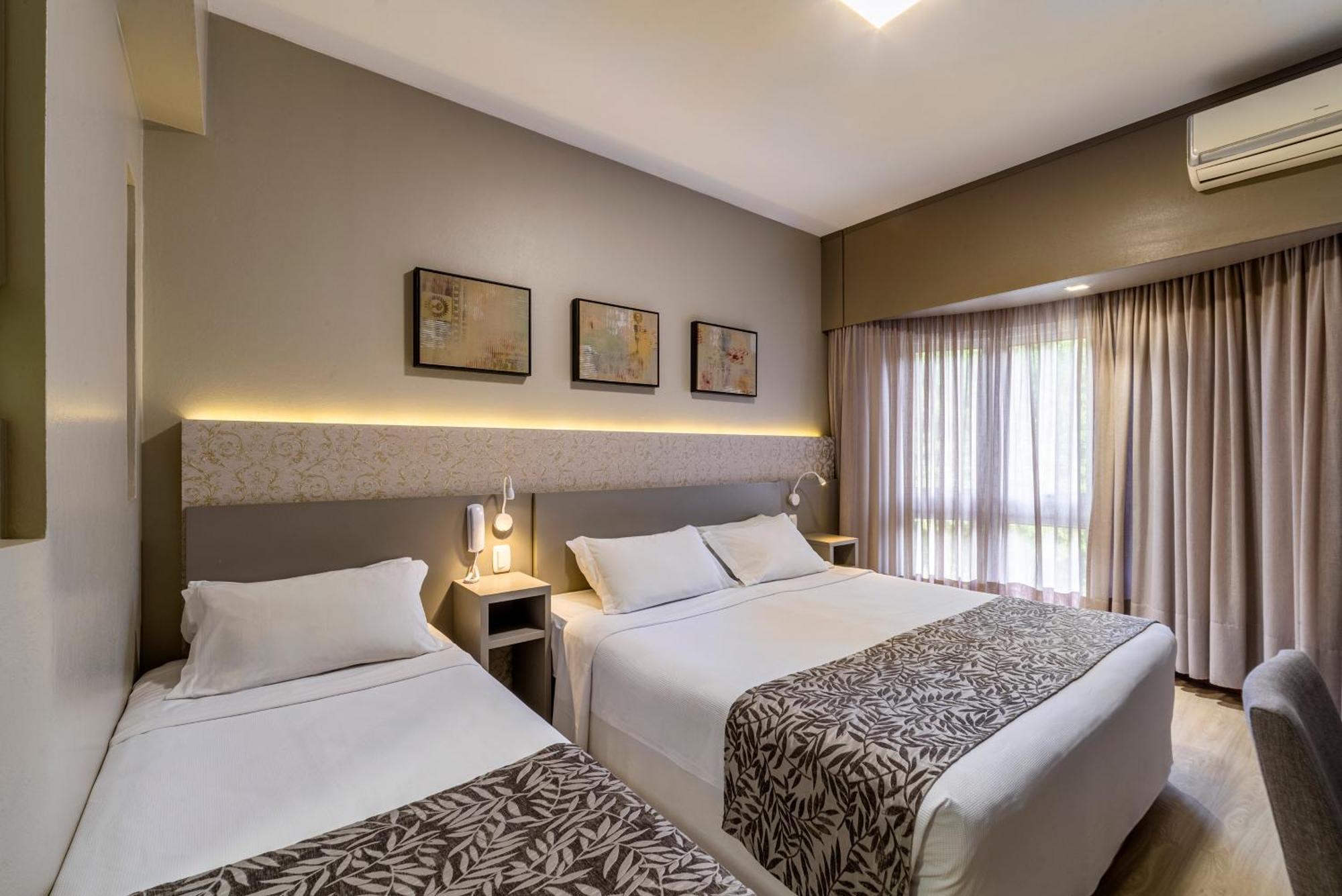 Laghetto Siena Hotel